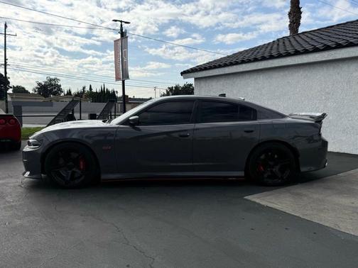 2018 Dodge Charger R/T