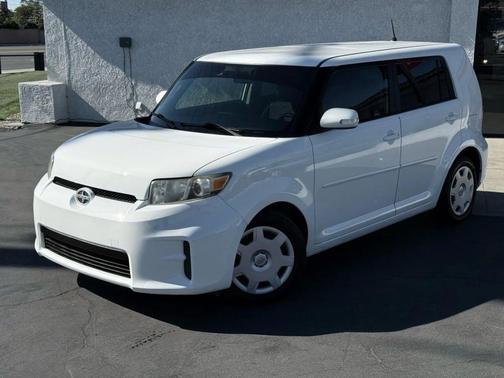 2012 Scion xB Release Series 9.0