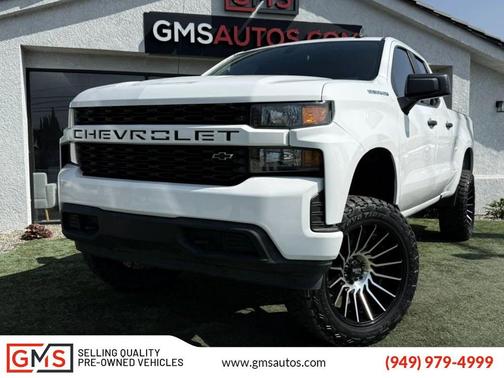 Summit White 2020 Chevrolet Silverado 1500 Custom