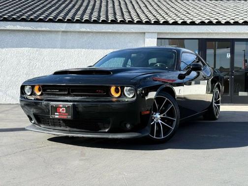 2016 Dodge Challenger R/T Scat Pack