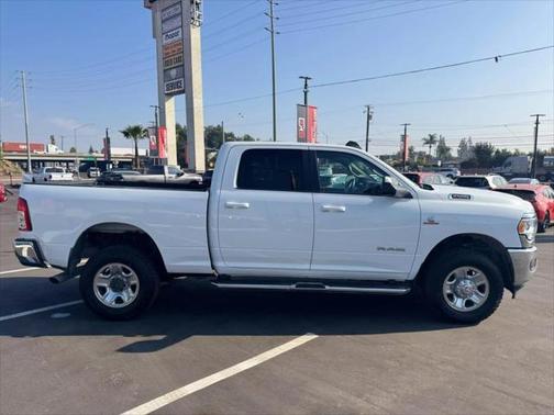 2020 RAM 2500 Big Horn Crew Cab 4X4 6'4' Box