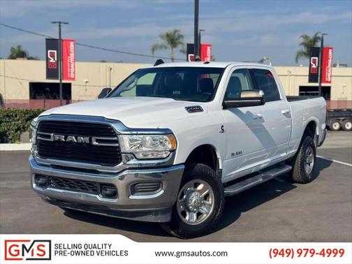 2020 RAM 2500 Big Horn Crew Cab 4X4 6'4' Box