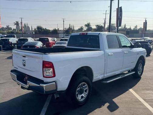 2020 RAM 2500 Big Horn Crew Cab 4X4 6'4' Box