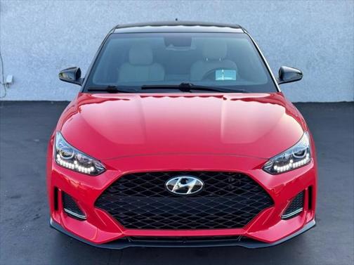 2019 Hyundai Veloster Base