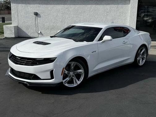 2021 Chevrolet Camaro RWD Coupe LT1