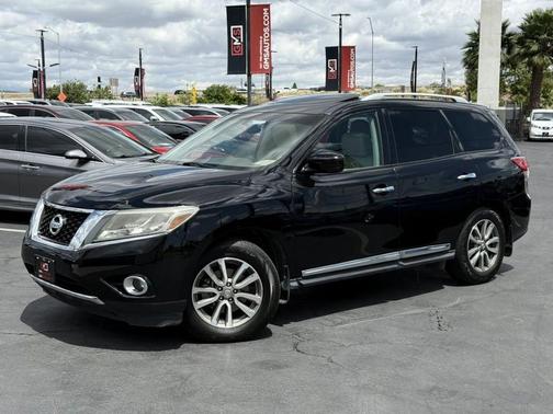 Super Black 2014 Nissan Pathfinder SL