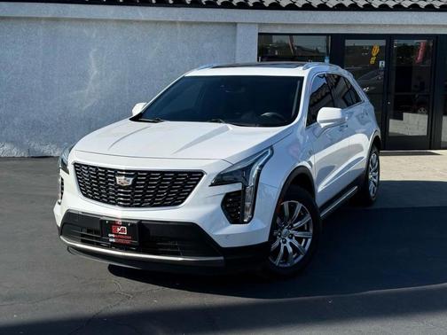2019 Cadillac XT4 Premium Luxury