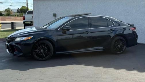 Galactic Aqua Mica 2018 Toyota Camry XSE