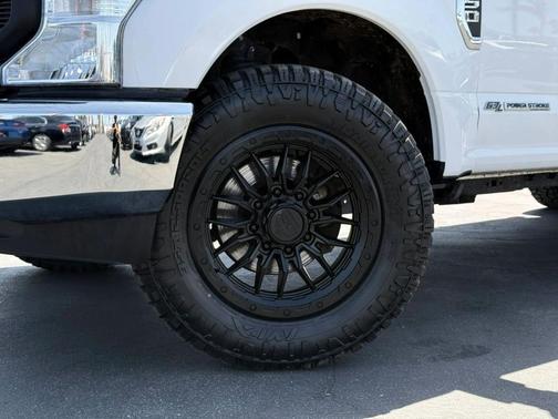 Oxford White 2022 Ford F-350 XL