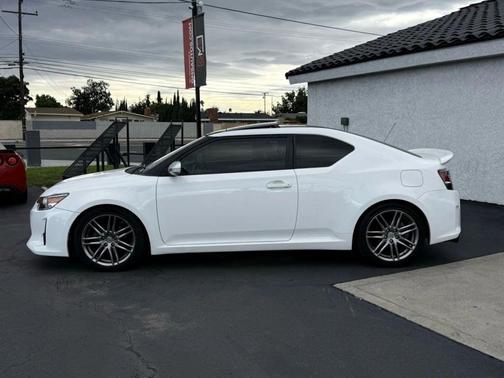 2014 Scion tC Base
