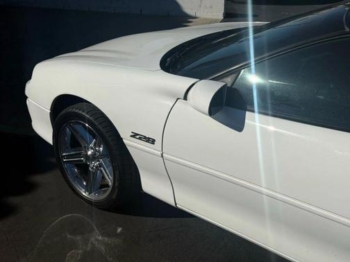 2000 Chevrolet Camaro Z28