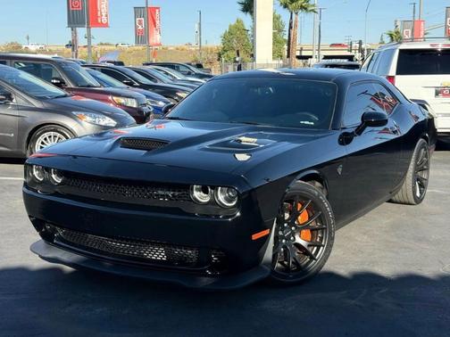 2015 Dodge Challenger SRT Hellcat