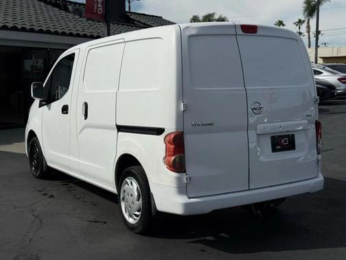 2018 Nissan NV200 SV
