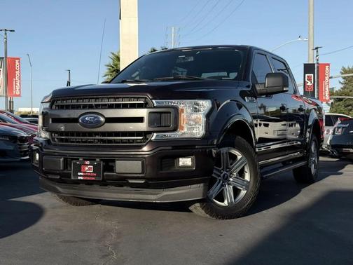 Magma Red Metallic 2018 Ford F-150 XLT