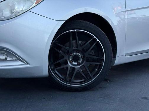 2012 Hyundai SONATA Limited 2.0T