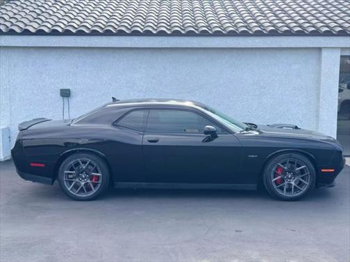 2018 Dodge Challenger R/T