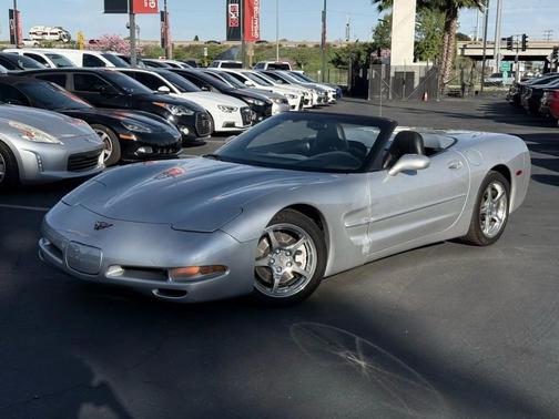 2001 Chevrolet Corvette Base