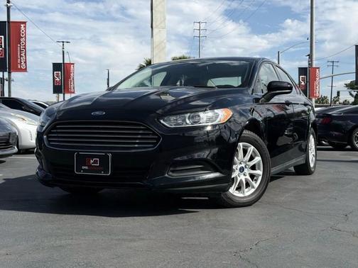 2016 Ford Fusion S