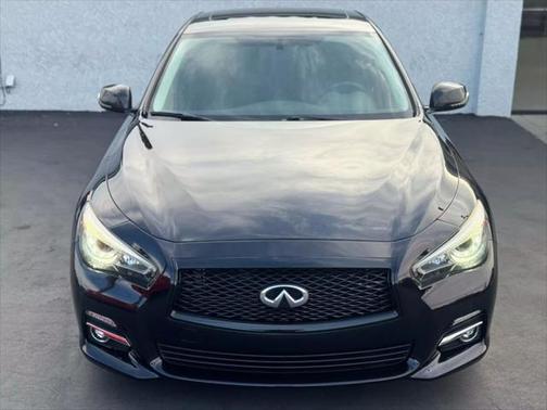 2015 INFINITI Q50 Premium