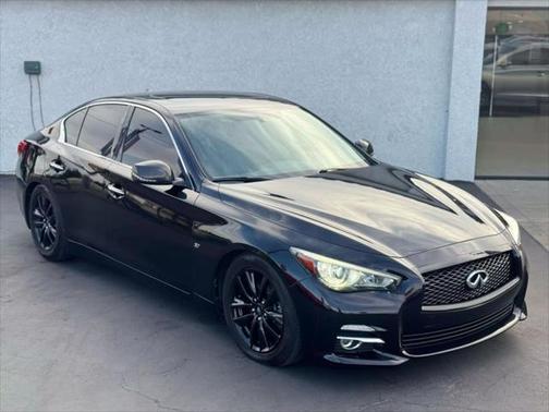 2015 INFINITI Q50 Premium