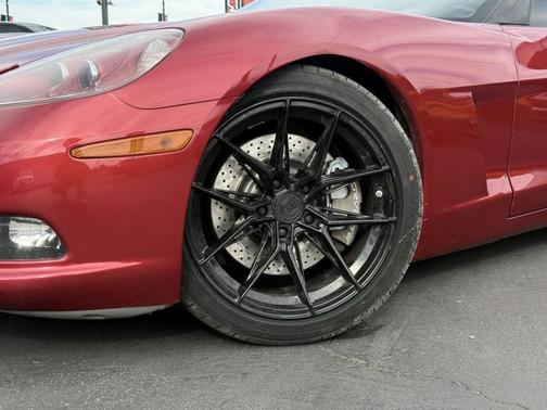 2005 Chevrolet Corvette Base