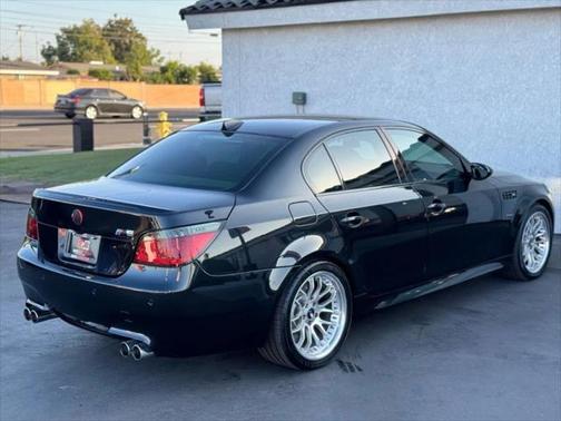 2006 BMW M5 Base