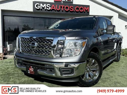 2019 Nissan Titan SV