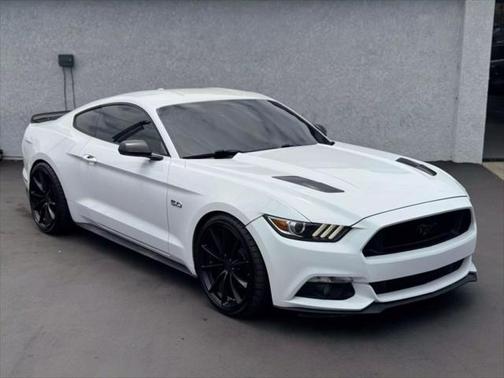 2015 Ford Mustang GT Premium