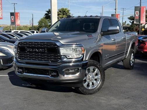 2020 RAM 2500 Limited Crew Cab 4x4 6'4' Box