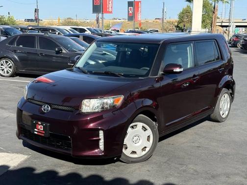 2014 Scion xB Release Series 10.0