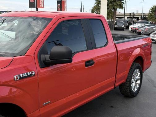 Race Red 2016 Ford F-150 XL