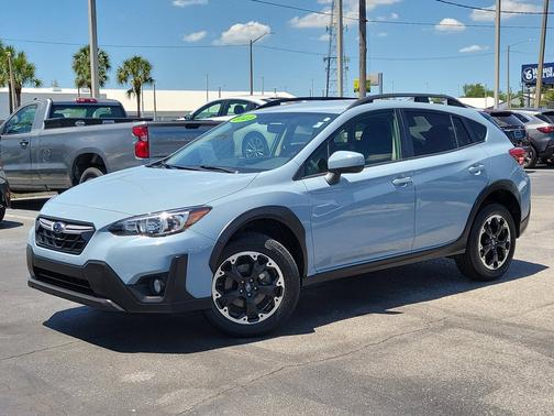 Cool-Gray Khaki 2023 Subaru Crosstrek Premium