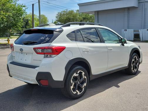 Crystal White Pearl 2023 Subaru Crosstrek Limited