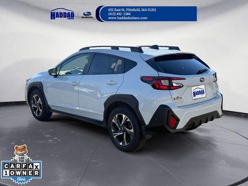 Crystal White Pearl 2025 Subaru Crosstrek Premium