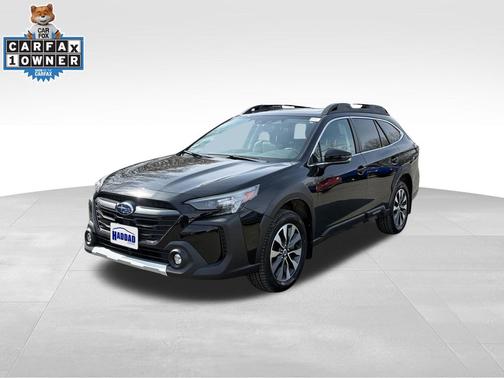 Crystal Black Silica 2023 Subaru Outback Limited
