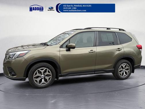 2022 Subaru Forester Premium