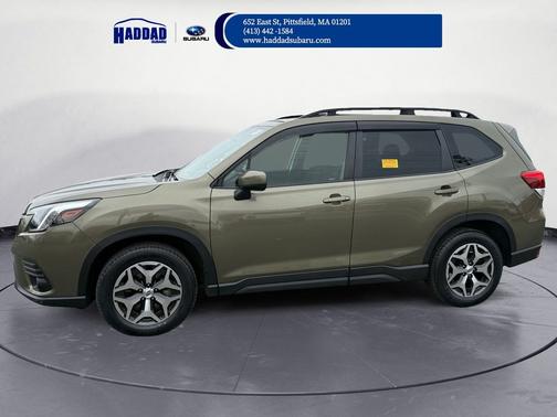 2022 Subaru Forester Premium