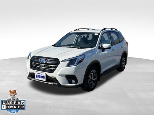 Crystal White Pearl 2023 Subaru Forester Premium