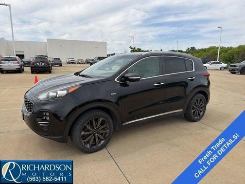 Black Cherry 2019 Kia Sportage EX