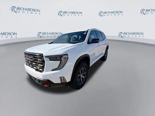 2025 GMC Acadia AWD AT4