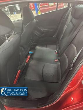 2015 Mazda Mazda3 i Touring