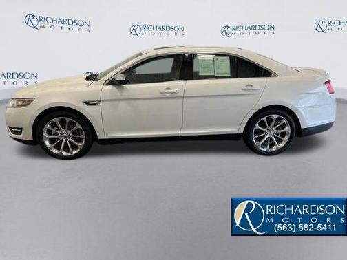 2017 Ford Taurus Limited