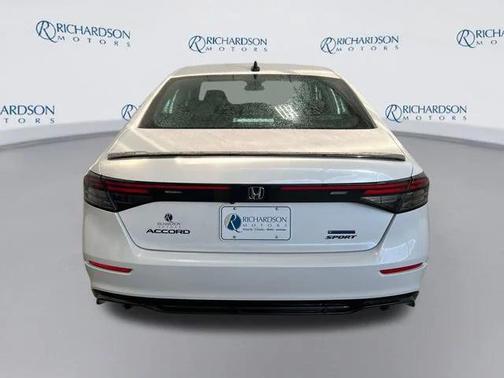 Platinum White Pearl 2026 Honda Accord Hybrid Sport-L