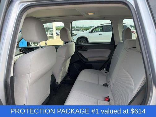 Ice Silver Metallic 2018 Subaru Forester 2.5i Premium