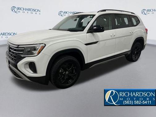 2024 Volkswagen Atlas 2.0T SE w/Technology 4MOTION SUV