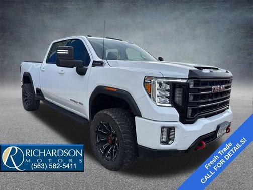 2022 GMC Sierra 2500 AT4