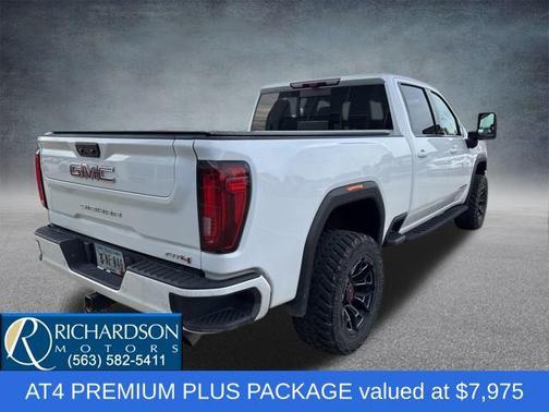 2022 GMC Sierra 2500 AT4