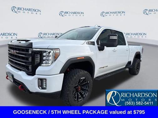 2022 GMC Sierra 2500 AT4