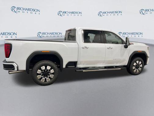 2026 GMC Sierra 2500 Denali