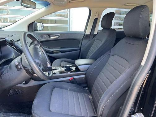 SHADOW BLACK 2017 Ford Edge SE